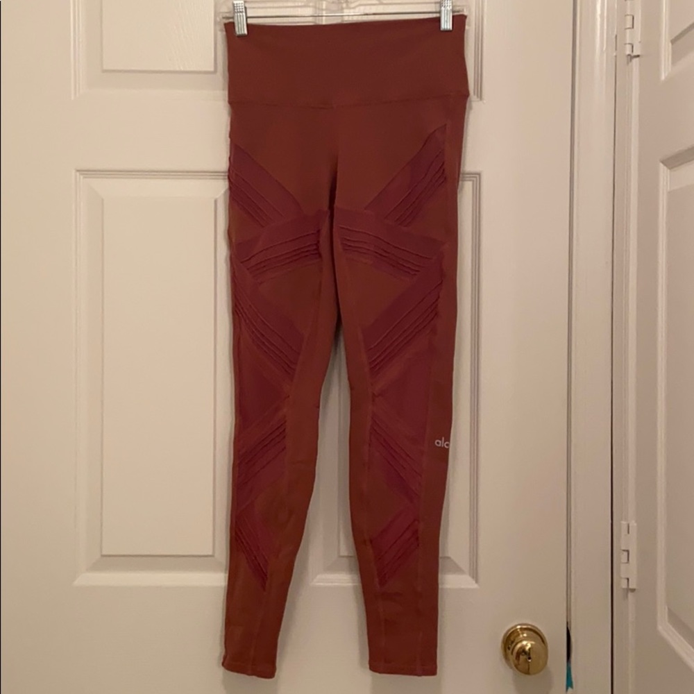 Alo Mesh Cut-Out Leggings Dusty Rose